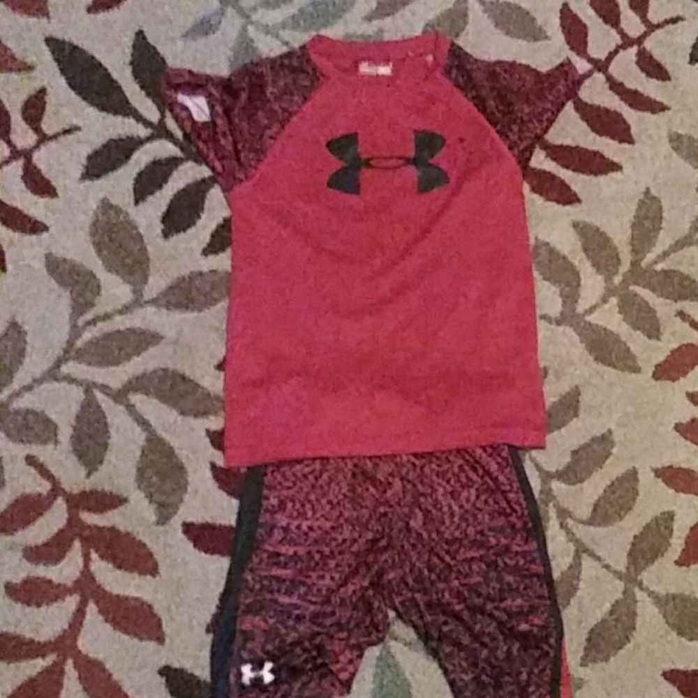 Under Armour size 7 outfit.